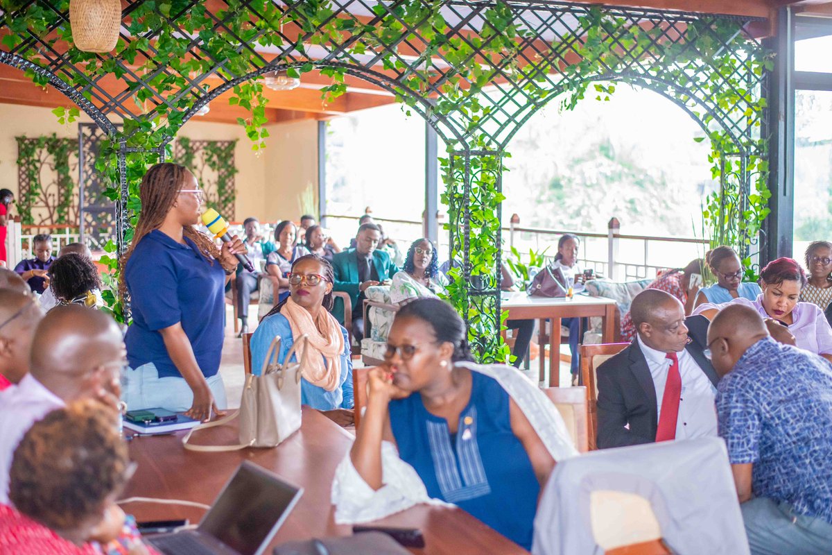 RCUpperKololo's tweet photo. Connecting, sharing, and inspiring each other to make a difference in our community, every week! 

Do join us every Friday, 1:00pm at Roza Dymz ~ Kololo, as we work together to create positive &amp; lasting change.

#RotaryClub 
#UpperKololo 
#ServiceAboveSelf https://t.co/zmWVHZemWR