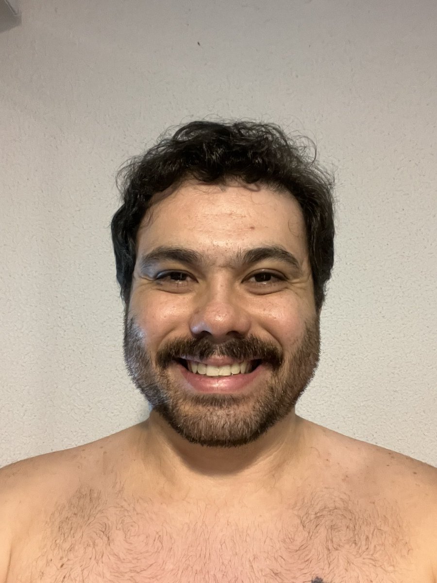 Robson_Pedroso's tweet photo. Eu e eu desenhado por eu (preciso atualizar isso rsrsrs) https://t.co/t4rSQ8lrPy