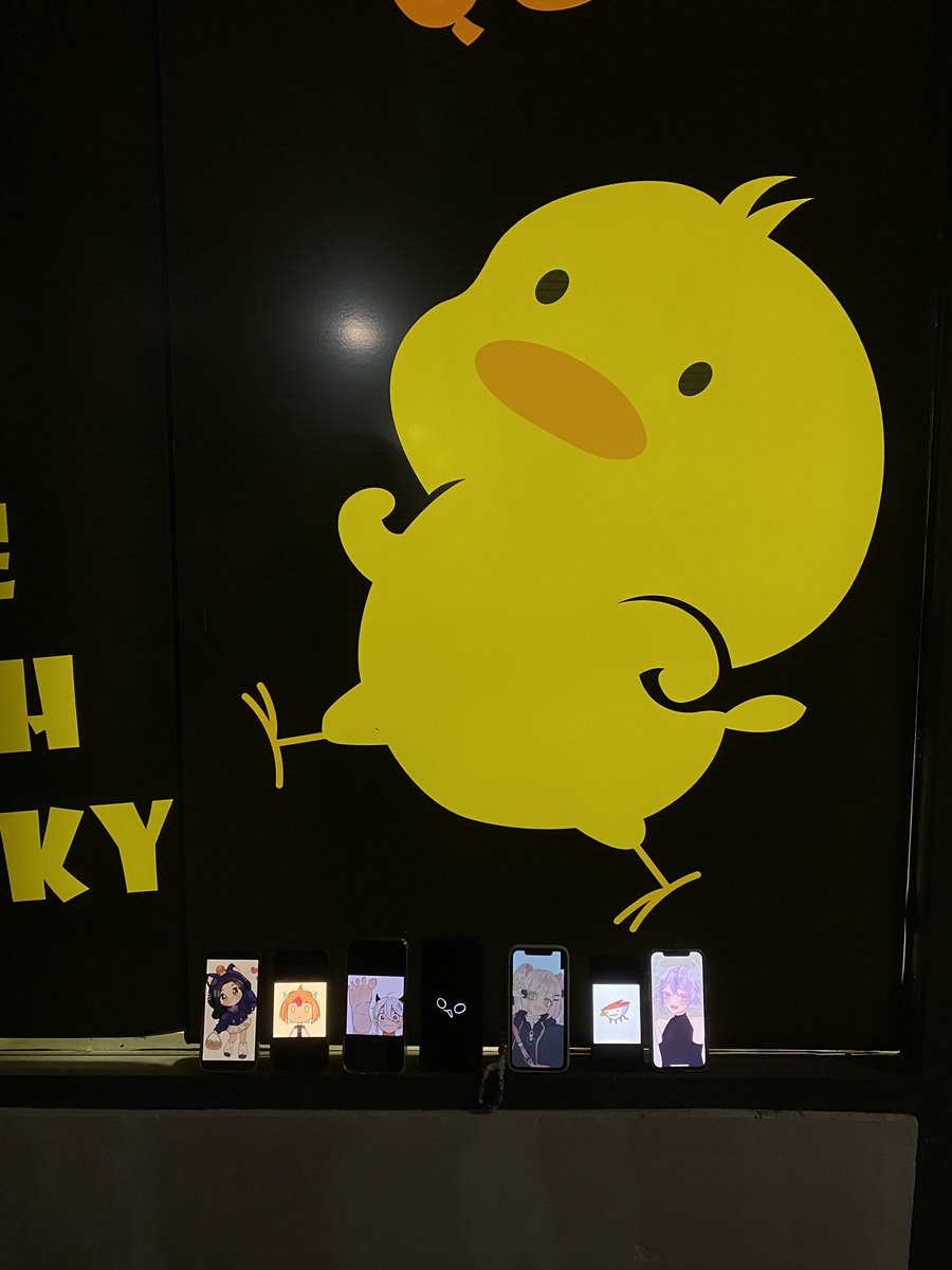 strxwberrykat's tweet photo. #InsideVGI summer offkai 😎 https://t.co/n3d70IBRkI