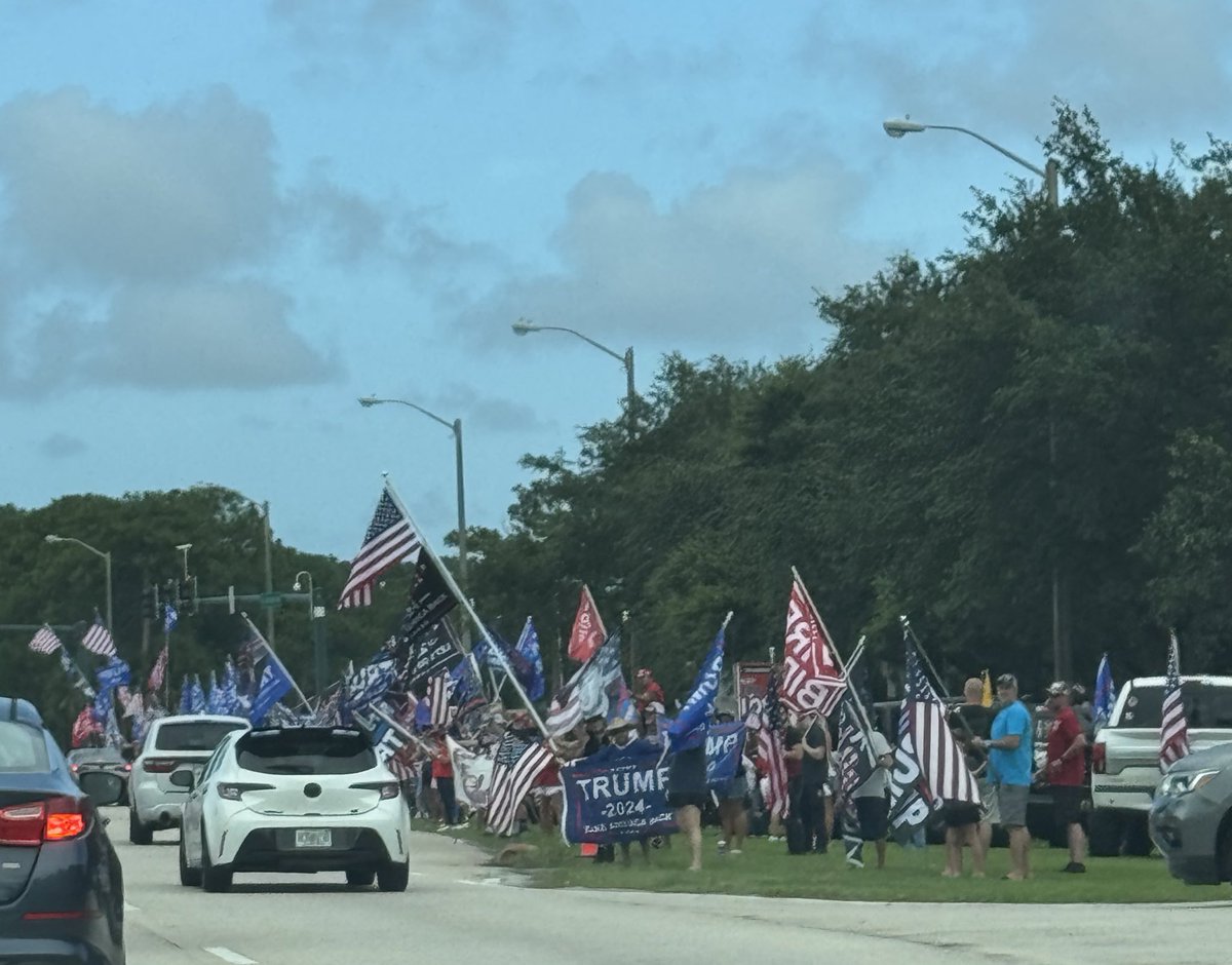 atc2448's tweet photo. I love my city!! #ThisIsTrumpCountry #MAGA https://t.co/RL4WrwUpdH