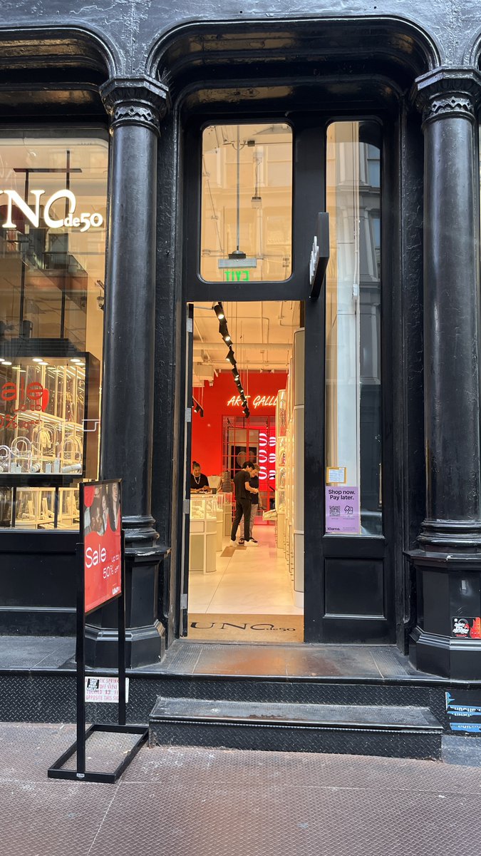 PhilSustainable's tweet photo. Feeling the SoHo heat? So is our power grid! ๐ฅต๐ก
Luxury stores blasting AC with open doors are giving Con Ed a run for its money. Let's close those doors and keep the chill inside where it belongs! #SohoSauna #GridStrain #CloseTheDoor https://t.co/JvPolyehsj