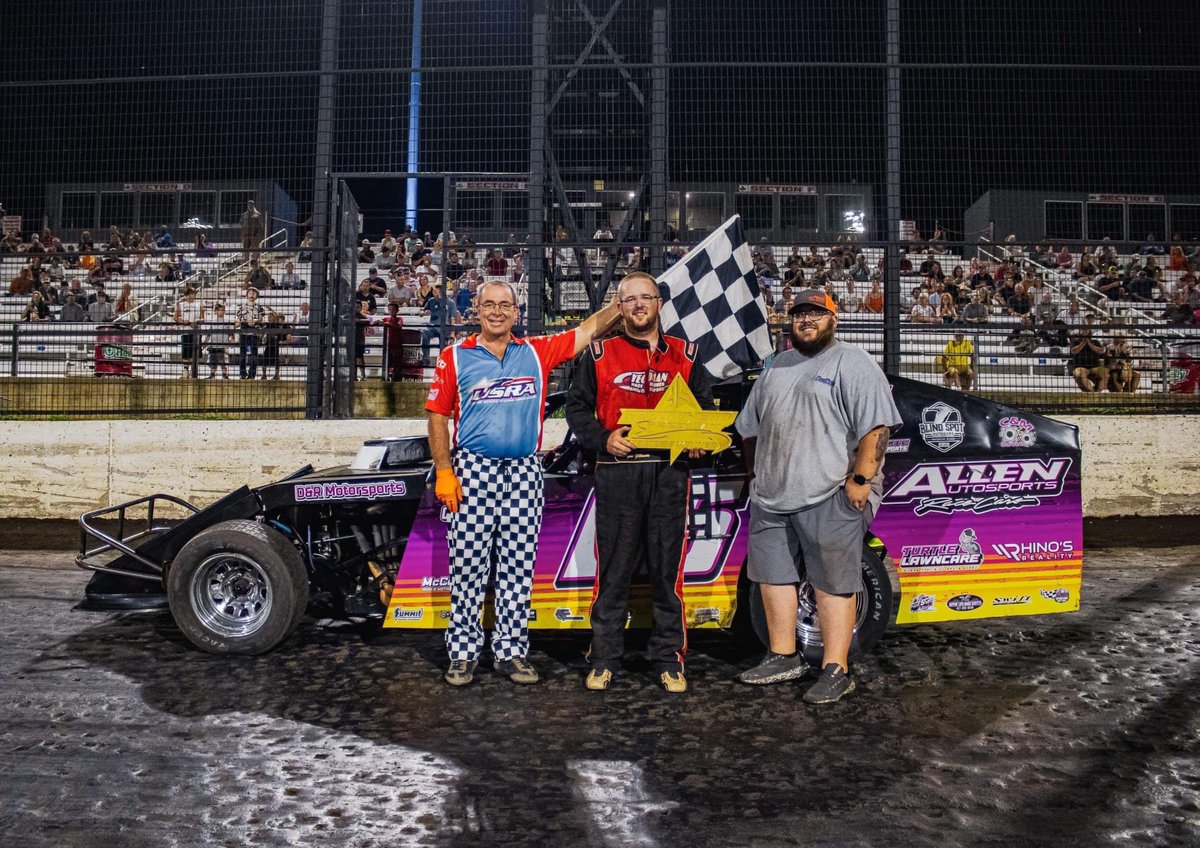 Won at <a href="/ArrowheadSpeed/">Arrowhead Speedway</a> Friday night and won <a href="/MonettSpeedway/">Monett Motor Speedway</a> on Sunday! 9 dubs so far this season
