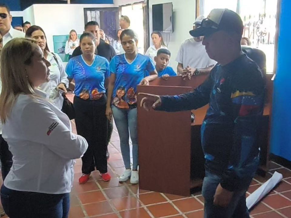 En Ipostel continuamos con el Despliegue Postal Nacional 2024, basados en las Inspecciones Postales en el estado Barinas, para llegar a la Oficina Postal Telegráfica Pedraza.

📝bit.ly/4cJXCXw