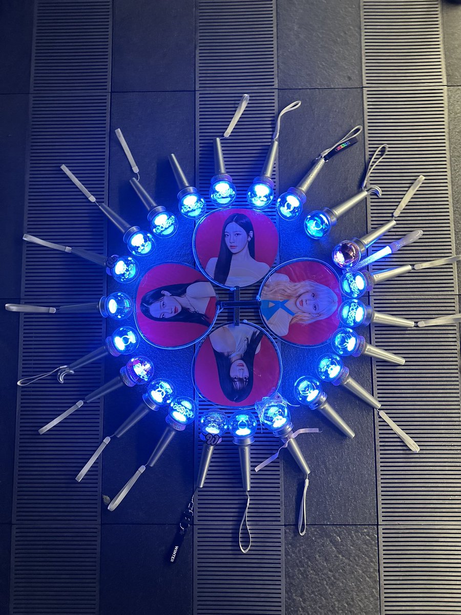 naejang_my's tweet photo. 2024 aespa LIVE TOUR – SYNK : PARALLEL LINE – in JAPAN SAITAMA
最高の思い出になりました!ペンラサークル参加してくれた皆さんありがとうございました!!
また会いましょう🫶🏻
#aespa #æspa #에스파
#PARALLELLINE #aespa_SYNK_PARALLELLINEinJAPAN https://t.co/PQcvXgnMtF