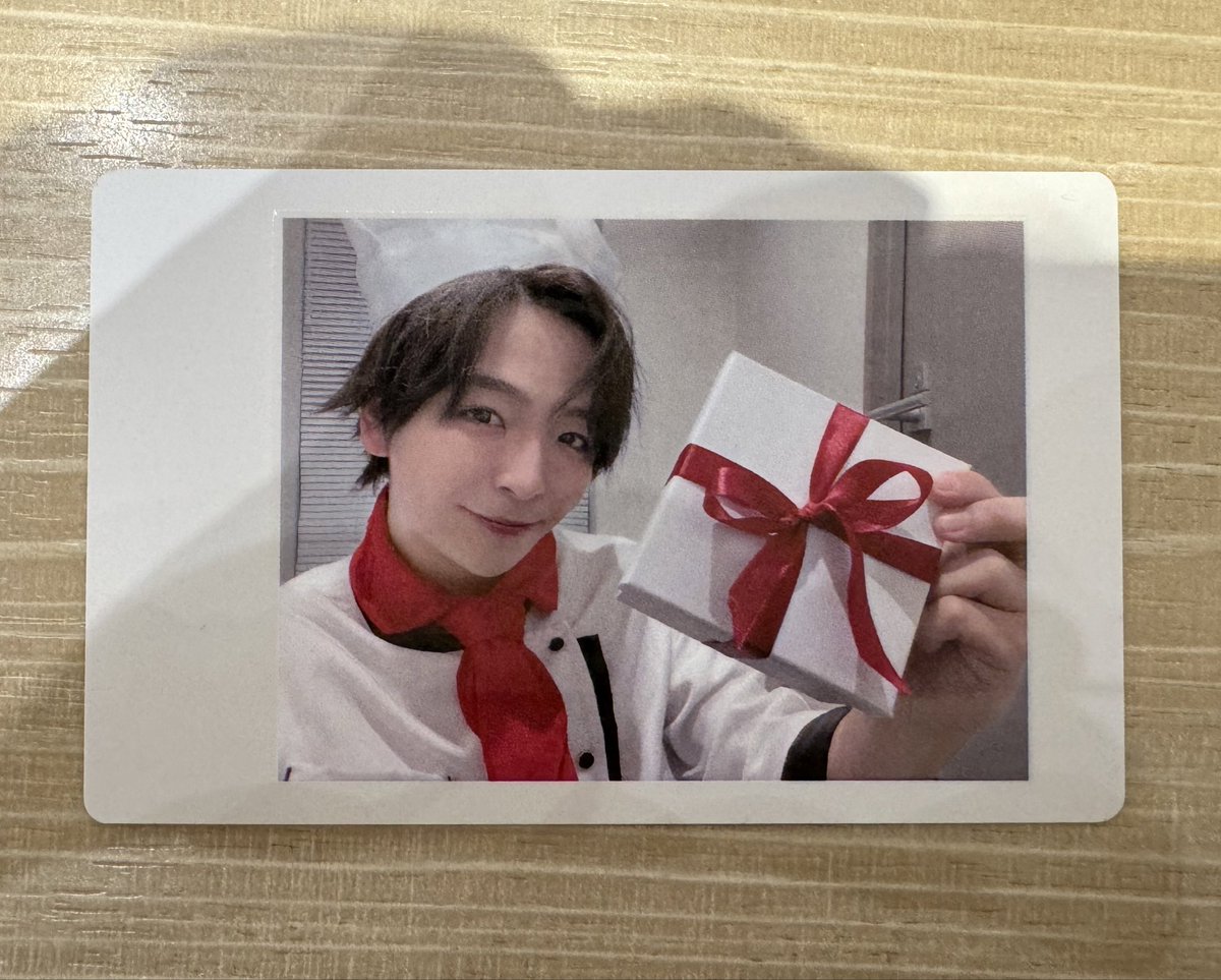 MeseMoa. めせもあ。トレカくじ 買取
【譲】赤
【求】定価(＋トレカ2枚)

本日交換可能です。