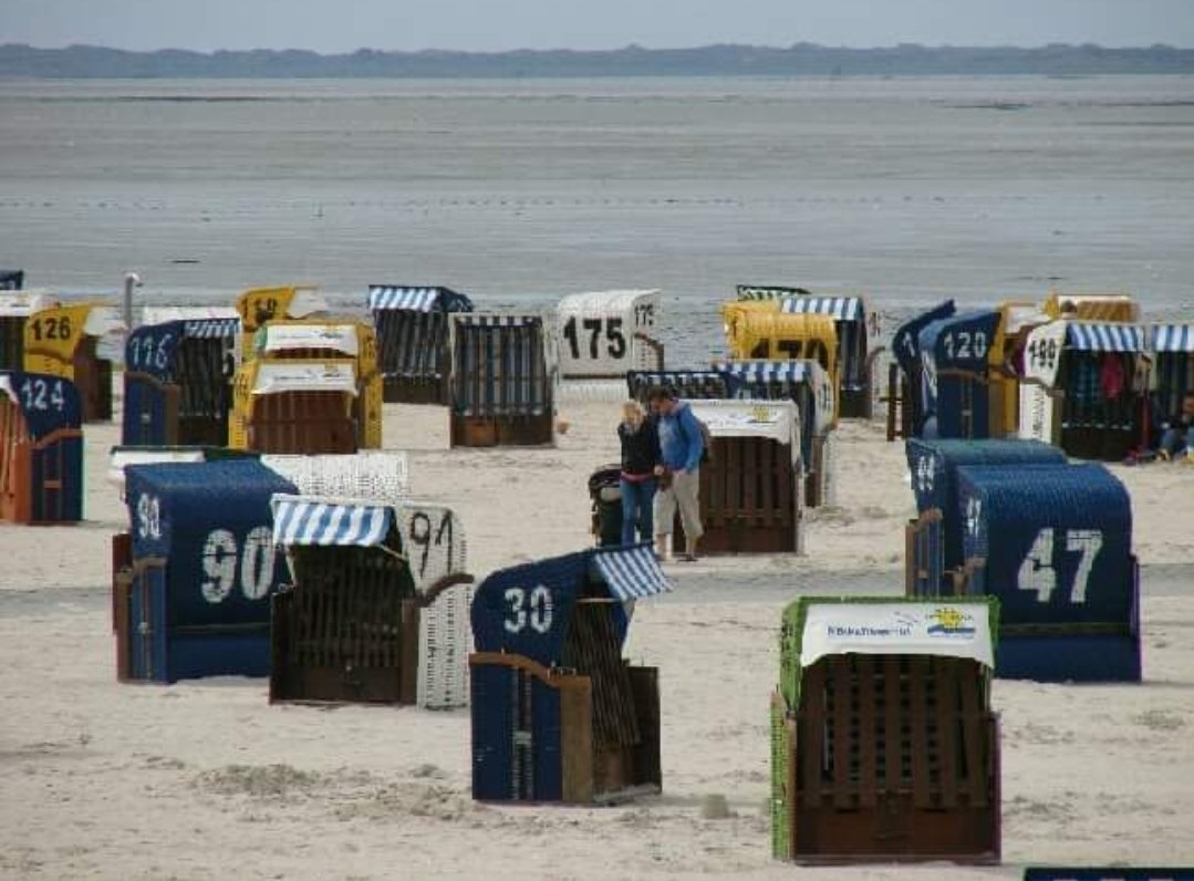 fluglehrer_neu's tweet photo. #harlesiel
#suurhuse vergesst pisas schiefen turm, der ist schiefer,
#greetsiel die zwillinge,
#Ndeutschland eine reise wert https://t.co/jPLPPYOWwO