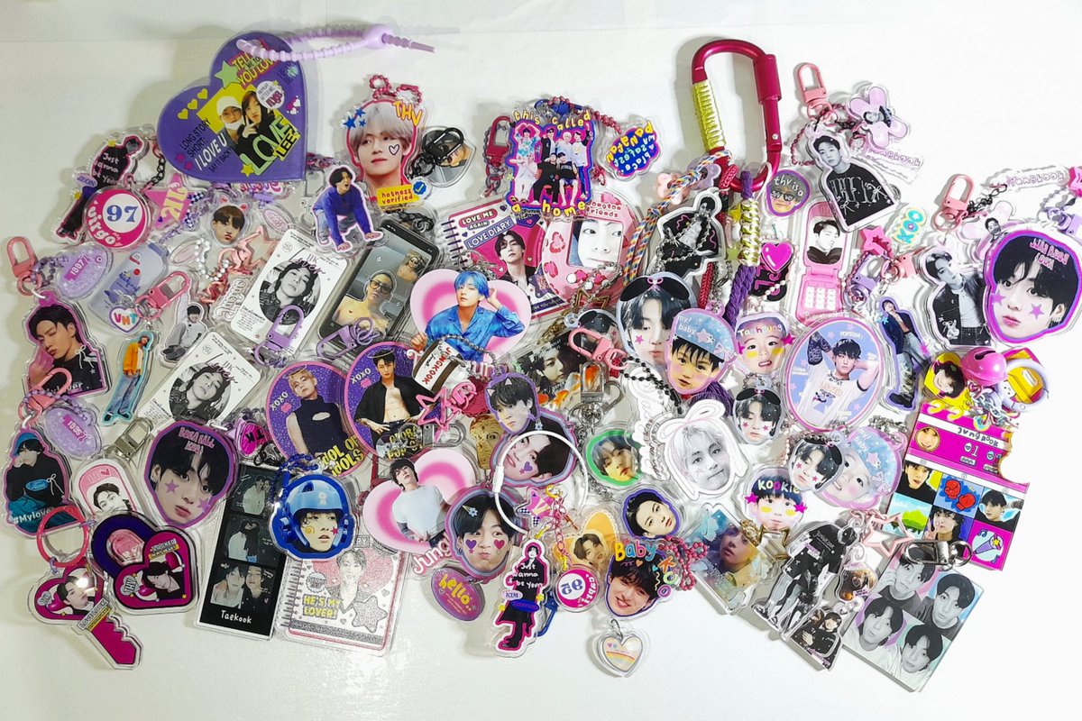 jungcoocart's tweet image. Hindi pa 'to complete 😭