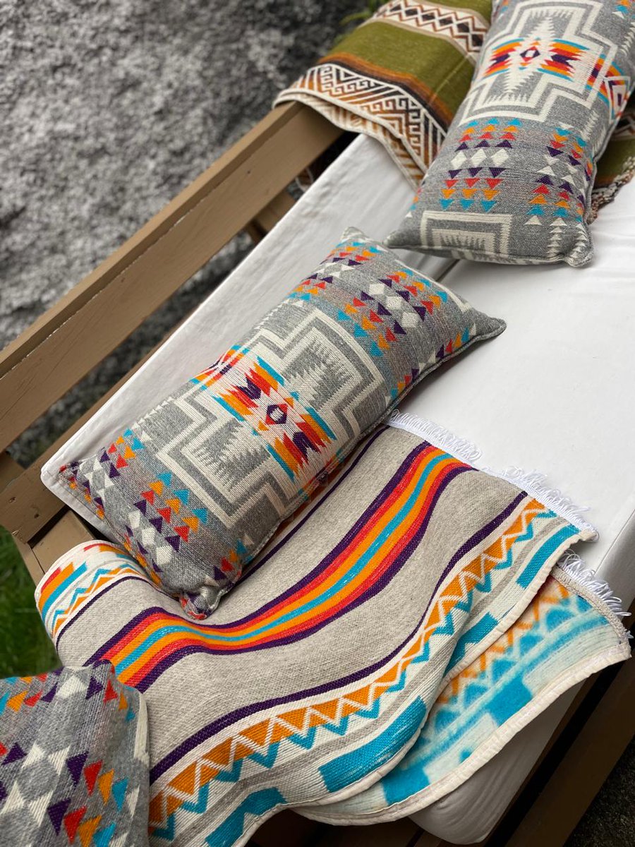 elisa7j's tweet photo. Hola!! Si pueden regalarme un RT a mi emprendimiento. S
Pueden consultar por Pieceras, cojines y ponchos al DM envío a todo Chile.
@Ponchos_Yukeda Instg. Gracias Gracias 🙏❤️🤠 https://t.co/4s0V1TPyXe