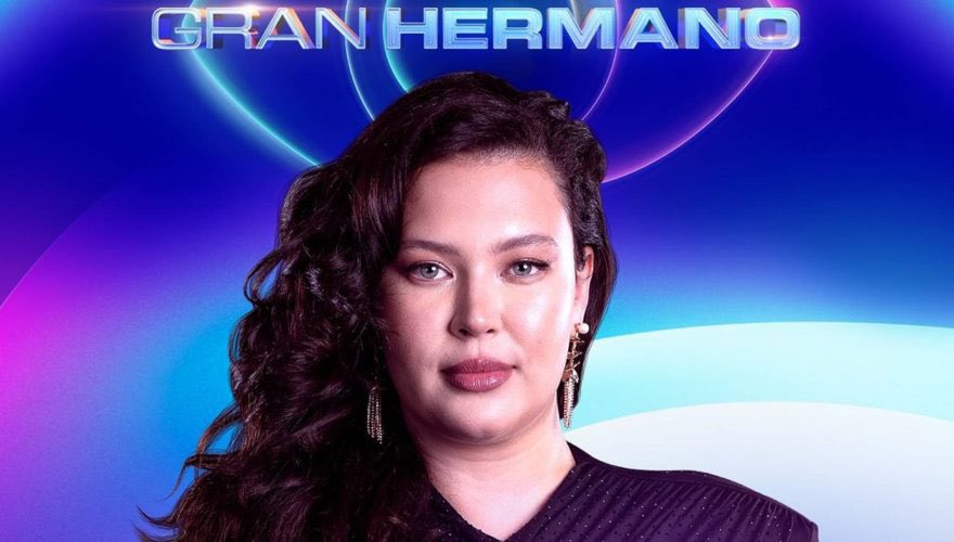 A Que prefieren ? 
RT.    Oriana Marzoli 
FAV.  Michelle Carvalho 

#GHCHILE  #GanaroServir 
#GranHermanoCHV #GranHermano