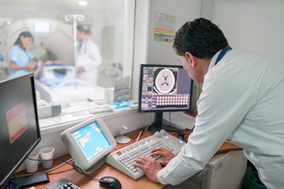 jatirado_oc's tweet photo. #infosaluscom #Actualidad Sanidad facilita a las CCAA la adquisición de arcos quirúrgicos y salas de radiología por valor de 120 millones de euros https://t.co/Kg1tPAco9X https://t.co/zVpBk7WmRm