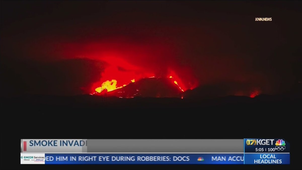 Wildfires have burned over 30,000 acres of Kern County in just one weekend. trib.al/UVqnDWI