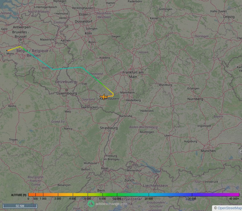 IntelskyB's tweet image. 🇺🇸 United States Air Force ✈️ GLF5 ( Gulfstream C-37A ) (01-0030, #AE115E) as flight #SPAR72 was just spotted over 🇩🇪 Rhineland-Palatinate, #Germany at ☁️ 2225 ft.

🔴 Live tracking:
global.adsbexchange.com/?icao=AE115E

🖼️ by doppio.sh