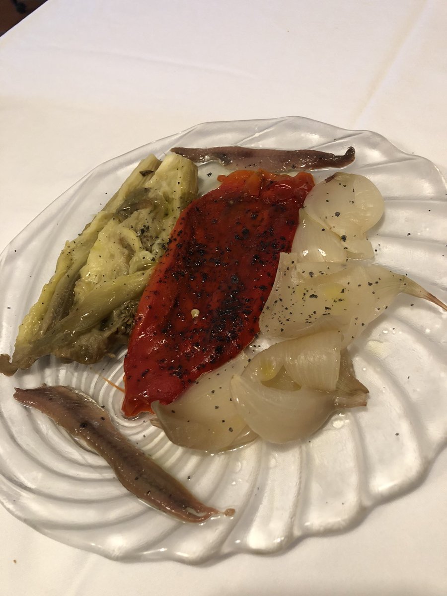 Daniwines86's tweet photo. Restaurant Mas Pastor 🥂
Restaurant molt recomanat de cuina casolana i producte de proximitat 👌

#corça #baixempordà #vi #rioja #wines #vin #wein #cellar #winelovers #catadevinos #somm https://t.co/33KRNlAIoH