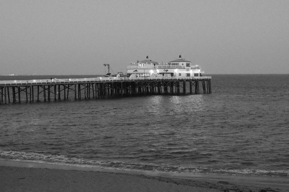 KevinCarden's tweet photo. An evening in Malibu. https://t.co/P0YOdKGlgZ