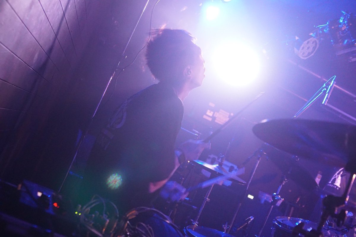 Sign_official tweet media