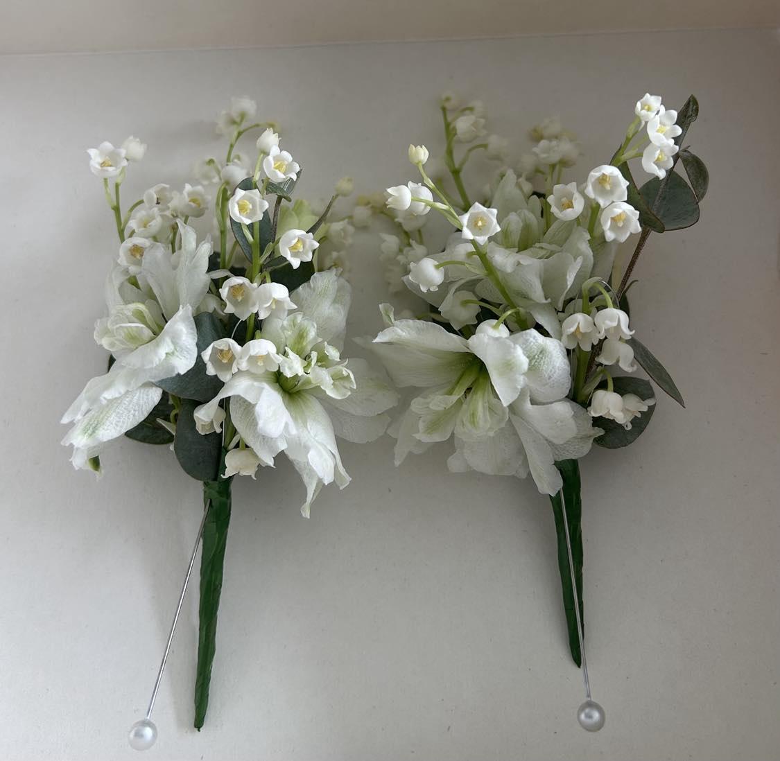 flowerstudio21's tweet photo. My birth flower and one of my favourites ๐ค it's not around for long, costs a fortune but smells amazing! Lily of the Valley!! Loved using it in these buttonholes with Delphinium pips! #weddinginspiration #buttonholes #cheltenhamflorist #donnabeaverattheflowerstudio https://t.co/2fxgj2GgKx