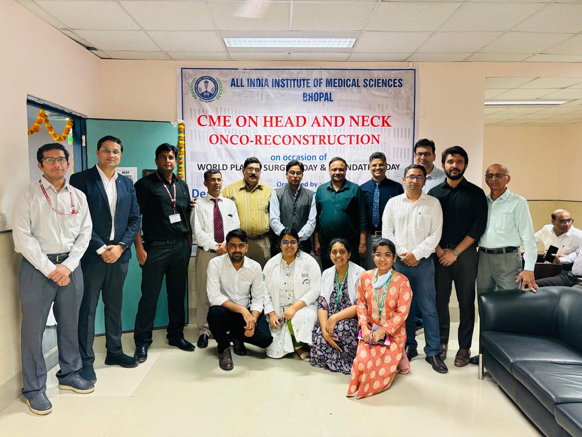 DOSNSCBMC's tweet photo. Leader of DOS family @drpa delivered guest lecture at @AIIMSBhopal on the occasion of world plastic surgery day 

#medtwitter https://t.co/gdUWV5cuZX