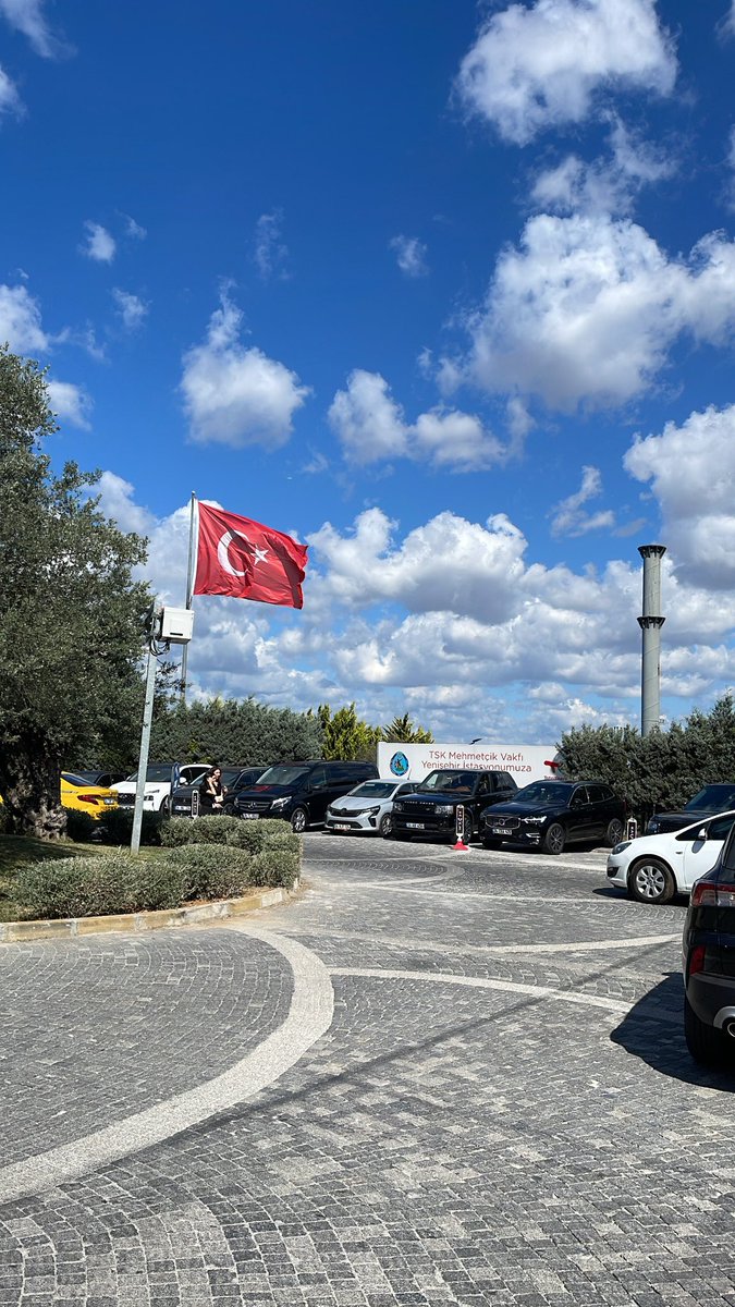 ريان الدوســري 📻 tweet media