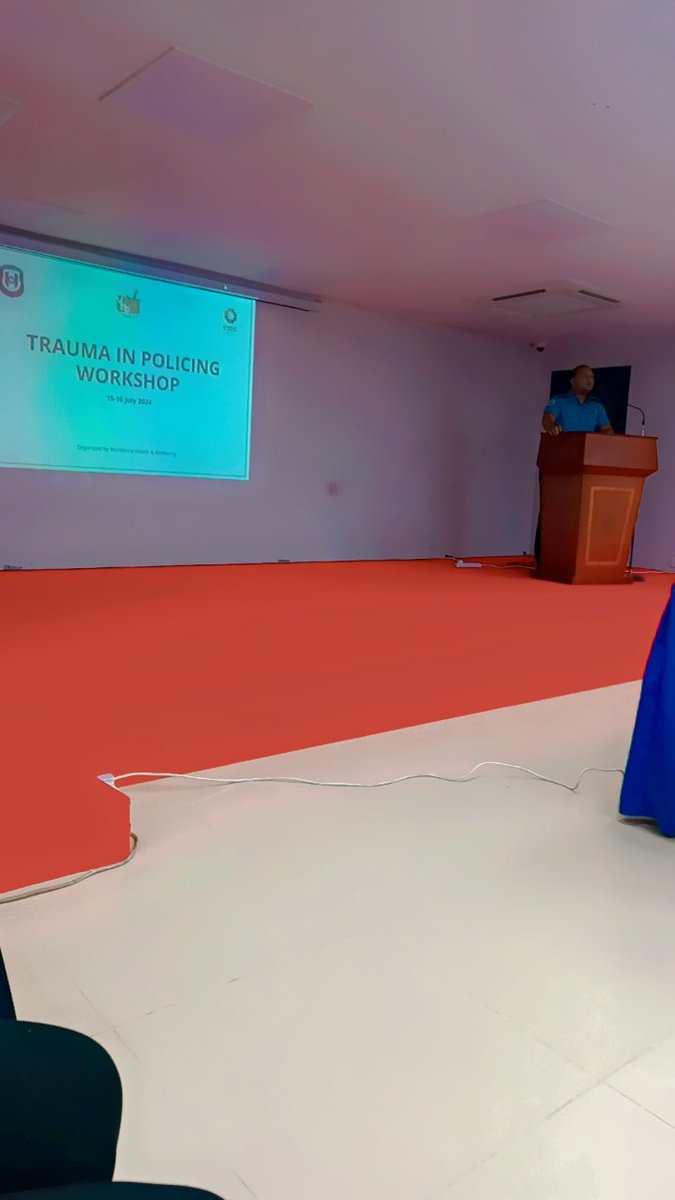 AAzmeela's tweet photo. Trauma in policing workshop at sergent adam haleem criminal investigation building meeting hall..in collaboration with Vibe and Emc https://t.co/zsfGN76F6U