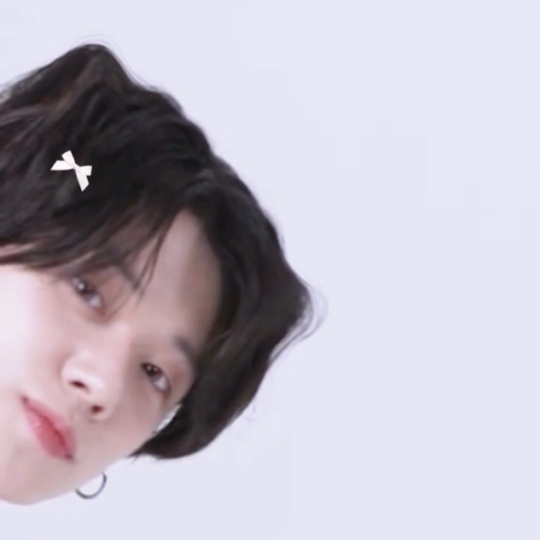 ⋆ 준이 ໒꒱ྀི 𖤐 tweet media