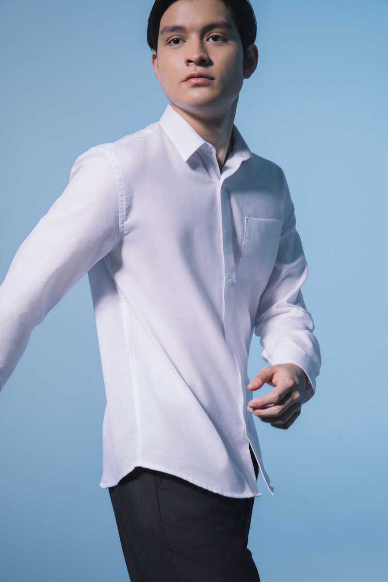 EXECUTIVE tweet media