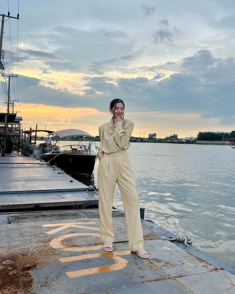 Op_bbmc's tweet photo. ถุก เป๊ะ เค้าอยู่ด้วยกันตลอดจริง
รูปคู่ต้องมาแล้วมั้ย😍😍
#bellacampen #schwin #เบลล่าราณี #วิลชวิณ #วิลเบล https://t.co/WizYZPyE58