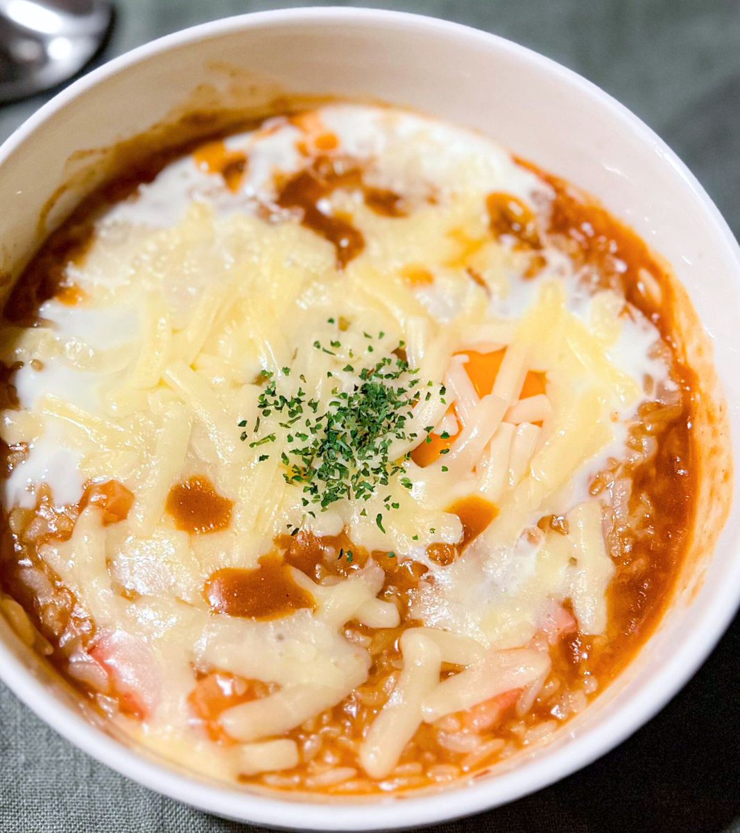 mtmtharb's tweet photo. 調味料２つで作る爆速カレードリアが一番美味しい説 https://t.co/jQCgxGYPOX