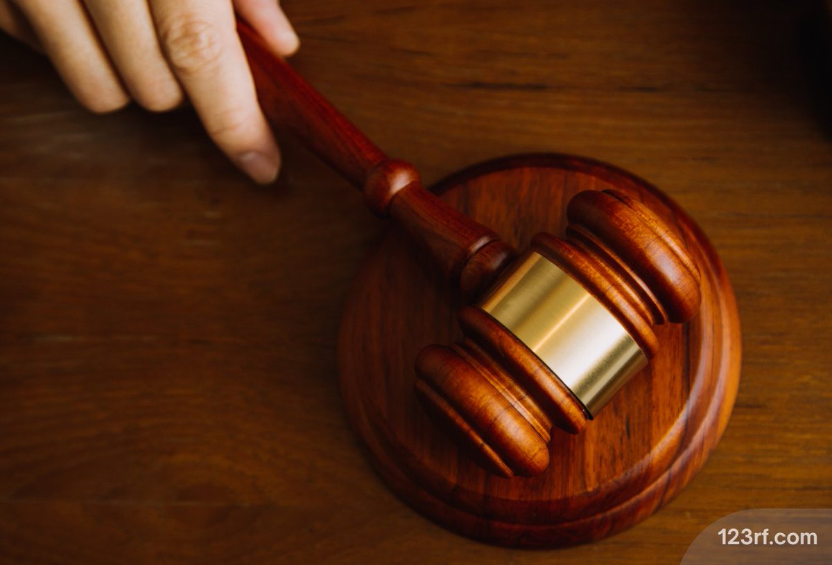 NewsBFM's tweet photo. A 35-year-old woman has been fined RM100 for intentionally uttering vulgarities to provoke anger and disturb peace, linked to the death by suicide case of Esha.

Shalini Periasamy pleaded guilty to the offence which was committed via her TikTok account, alphaquinnsha.

🧵1 https://t.co/YoOqKMLppP