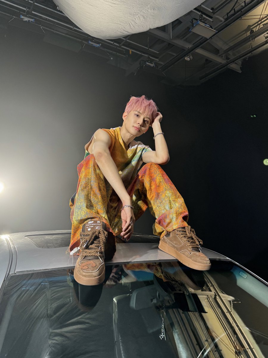 NCTsmtown_127's tweet photo. 🐶🏖️🚗

#JUNGWOO #NCT127 #WALK 
#NCT127_WALK #삐그덕
#NCT127_삐그덕 #NCT127_삐그덕_Walk https://t.co/1SEyV5RpsD