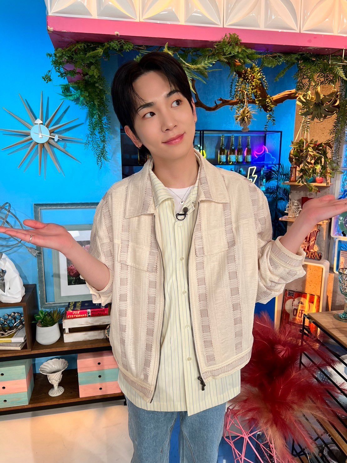 SHINee Why So Serious? 台湾盤   マグネットkey キー KEY「Hologram」スペシャルサイト