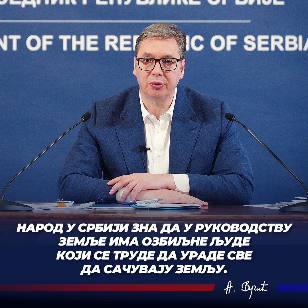 sns_srbija's tweet photo. Народ у Србији зна да у руководству земље има озбиљне људе који се труде да ураде све да сачувају земљу. 🇷🇸🇷🇸🇷🇸 @avucic #SNS #Srbija https://t.co/PoidSXw24X