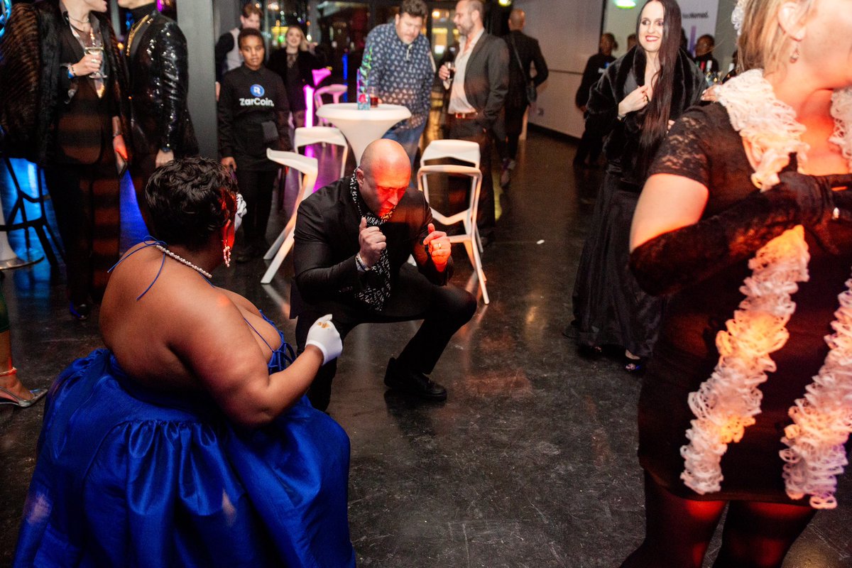 NeoNomadIntern's tweet photo. Highlight of the highlights has to be our CEO @JAB_NeoNomadNNI and his dance moves 😅🔥 https://t.co/ph5YuGeYYm
