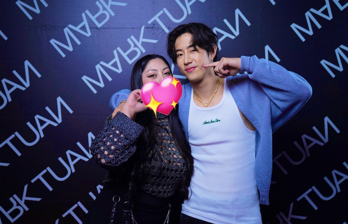 satirabyun's tweet photo. 4/7🥺💚 ilove you guys💚
#jaybtapepresspausetour #jayb
#magicmantour #jacksonwang
#BamBam #AREA52
#TheOtherSideLatamTour2024 #marktuan
#got7 #IGOT7 #got7jayb #got7mark #got7jackson #got7bambam https://t.co/yaNev7of0u