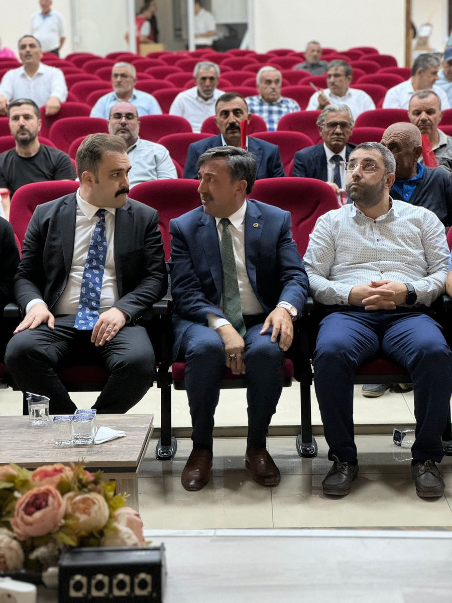 Kaymakamımız Sayın İsmail BATTAL ve Eşi Ebru BATTAL Hanımefendi, Karapınar Belediye Başkanı Sayın Yasin GÜNEŞ, İl Genel Meclis Üyemiz Sayın Erdal ERDEMİR ve vatandaşlarımızın katılımı ile 15 Temmuz Demokrasi ve Milli Birlik Günü vesilesiyle düzenlenen programa katıldık.