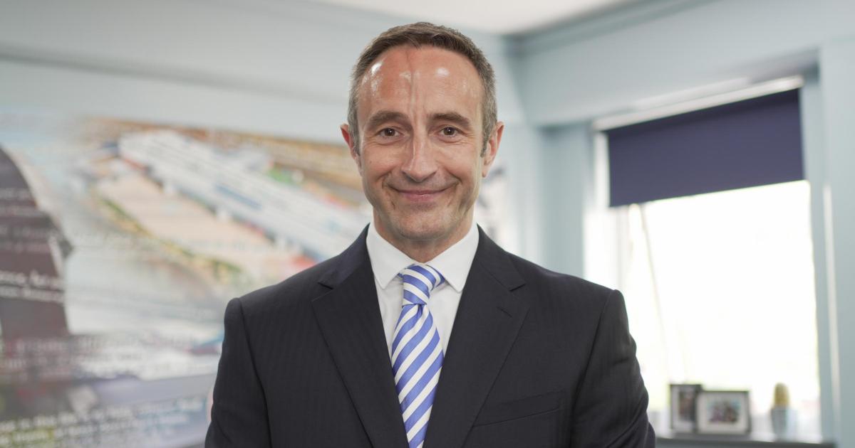 campaignseries's tweet photo. Idris Davies School head wins principal of the year https://t.co/O0Vdn4QgGe https://t.co/3TmplP4hvd