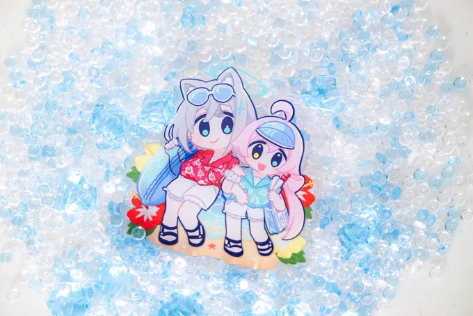今回もキレイな写真を撮って頂きました!SUMMERシロホシアクリルスタンドです!よろしくお願いします! 