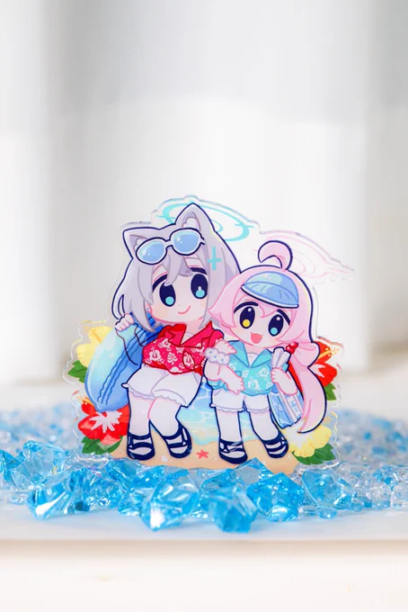 今回もキレイな写真を撮って頂きました!SUMMERシロホシアクリルスタンドです!よろしくお願いします! 