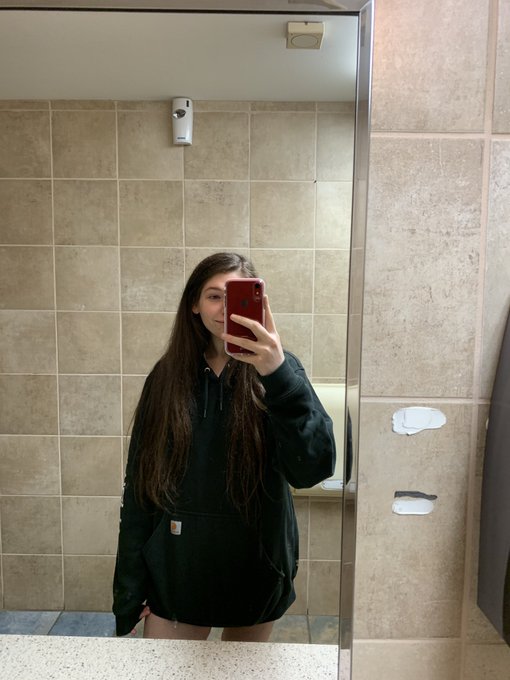 I can&rsquo;t sleep 🫣 https://t.co/hBdVUNHDWs