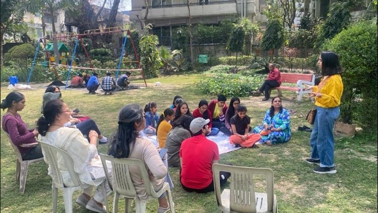 teachindiatoi's tweet photo. Hauz Khas Enclave RWA, Delhi, 17th March: Spreading awareness, one community at a time! Our session at Hauz Khas Enclave RWA educated participants about the dangers of e-waste and the significance of responsible disposal practices. Together, we can make a difference. #TOI https://t.co/XWBBQy0XsK
