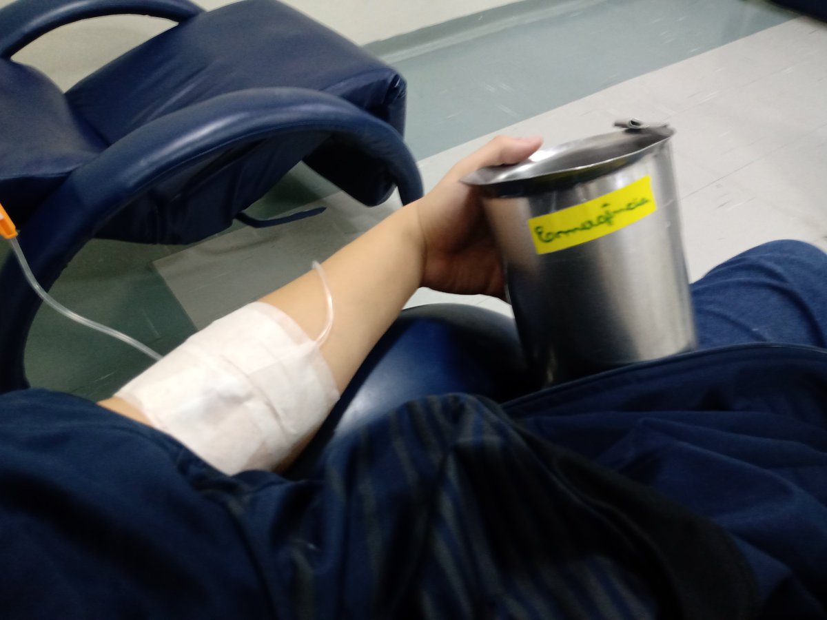 Me deram um balde na emergência, tô me sentindo em The Stanley Parable Ultra Deluxe
