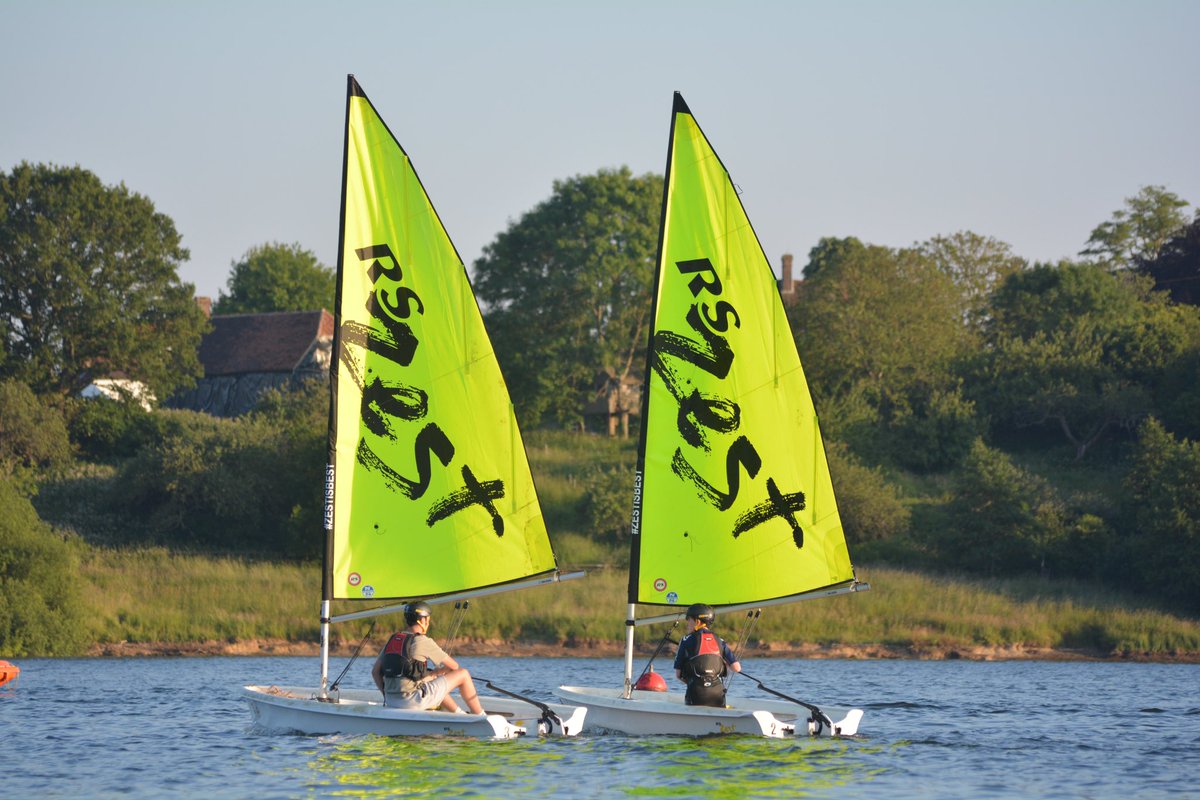 twells_seacadet's tweet photo. Since May our training programme has seen us over @bewlwater with waterborne activities focusing on Rowing and sailing.   #TSBrilliant #SeaCadets #RoyalMarinesCadets #CadetExperience #rowing #Sailing #TunbridgeWells #CamdenRoadTW https://t.co/JT63lWOul6