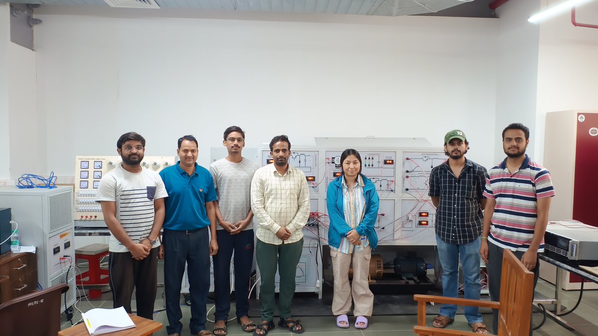 HelloEcosense's tweet photo. #Ecosense installed Hybrid AC/DC Microgrid at @IITKanpur
#RenewableEnergy #solarpv #windenergy
Read full story here:
https://t.co/Bqxy9dftc0 https://t.co/LwjeFspQ9d