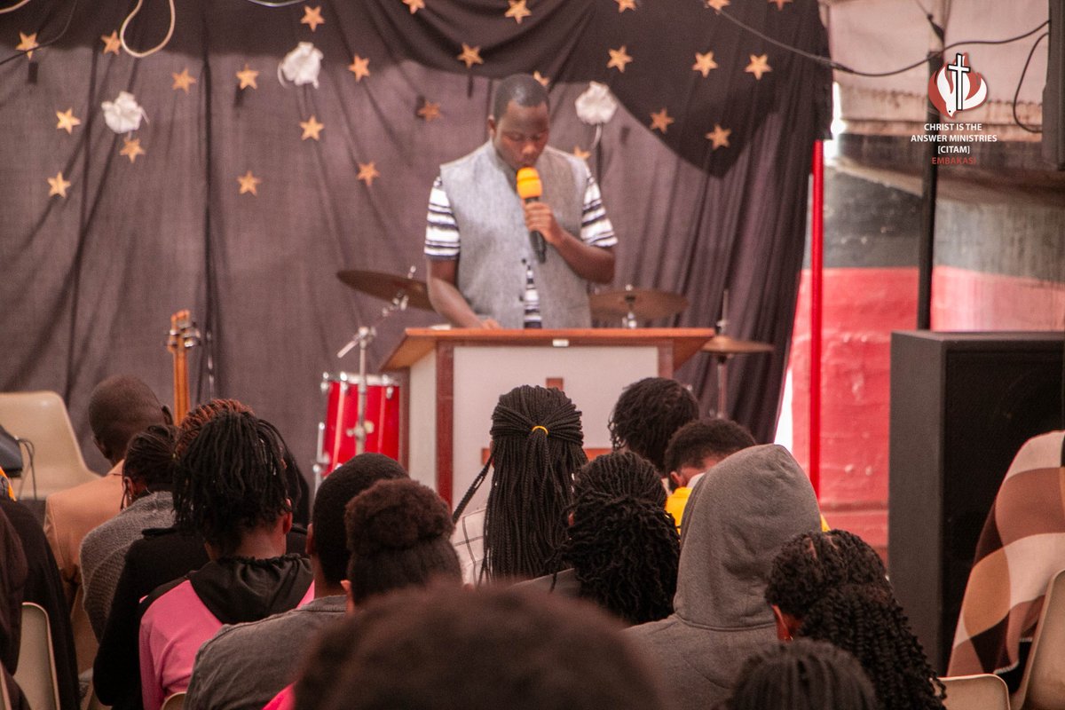 citamembakasi's tweet photo. Romans 3 - The Exegesis by Head of Department Youth Ministry Tony Baruch. 

#YouthService
#TakingNewTerritories
#CitamEmbakasi
#WhereChristIsTheAnswer https://t.co/RYTx2hu2D2