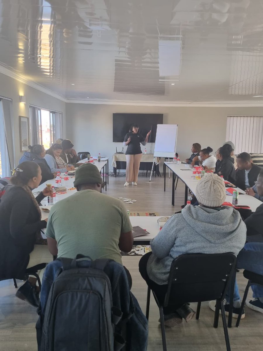 ActivateZA's tweet photo. Good morning from the Northern Cape, Groenwater, as seen in pictures, we are having a fantastic start of our week in the warm Province 🌞 🏜️, we also had his excellency, Chief Morotobolo join us. #ACD #100daysza | Gentle reminder that we are looking for a cohort of young people to join our network through the ACD-In Community Programme. Apply here 👉🏾🙂🔗 : https://t.co/graYvOdElR