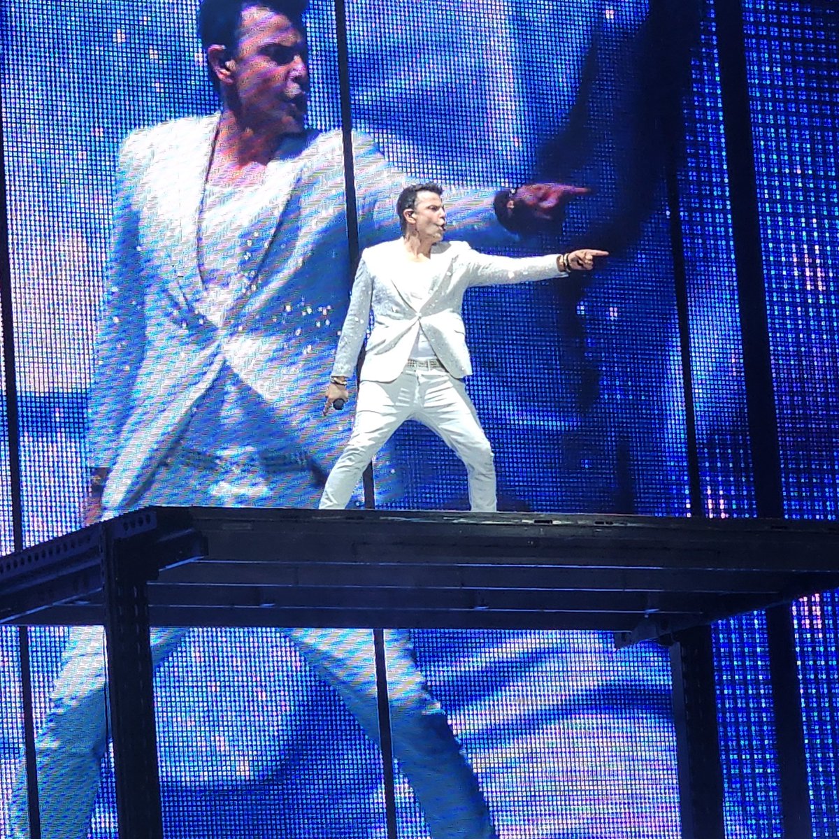 Dulia (Luvs JordanK) tweet media