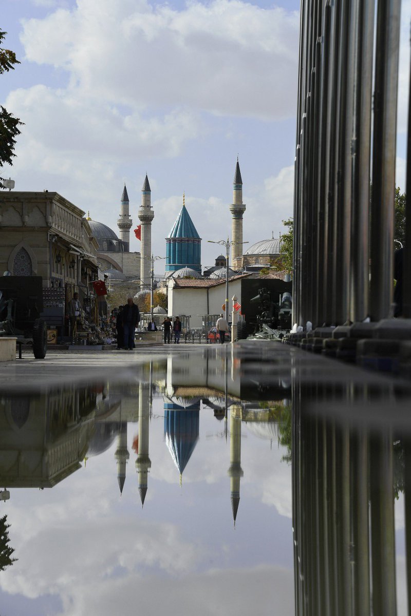 KonyaHaberNet's tweet photo. Gündüzü ayrı, gecesi ayrı güzel 🥰

📍#Konya 📸 https://t.co/oHRbvzjSHq