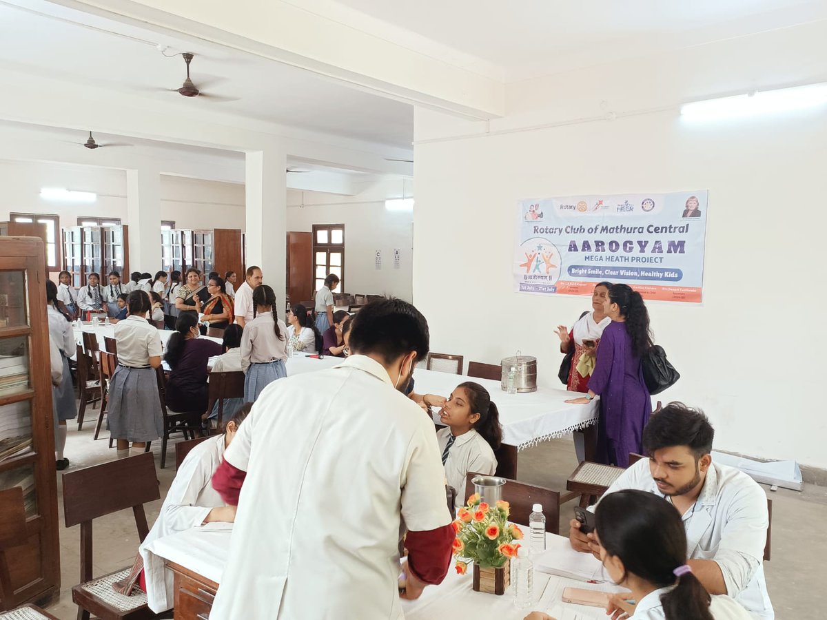 Rotary3110's tweet photo. Glimpses from #Arogyam, Mega Health Check-Up Camp organised by Rotary Club of Mathura Central. Stay tuned for more updates of the Arogyam camps across #RotaryDistrict3110.

These camps are checking baseline health parameters of students from class 3 to class 8.

 #rotary https://t.co/F1gkg2Fkgr