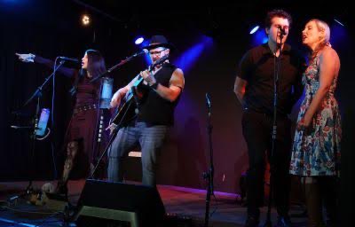 trishl_nwn's tweet photo. #ACEspace do it again! ‘Another excellent night of contemporary folk’ with two accomplished & original duos #TheWeepingWillows from Melbourne & Reading’s #TomorrowBird 👉 https://t.co/ZU6dDcX6vg @NewburyToday 😎 https://t.co/UGwebUaWWE