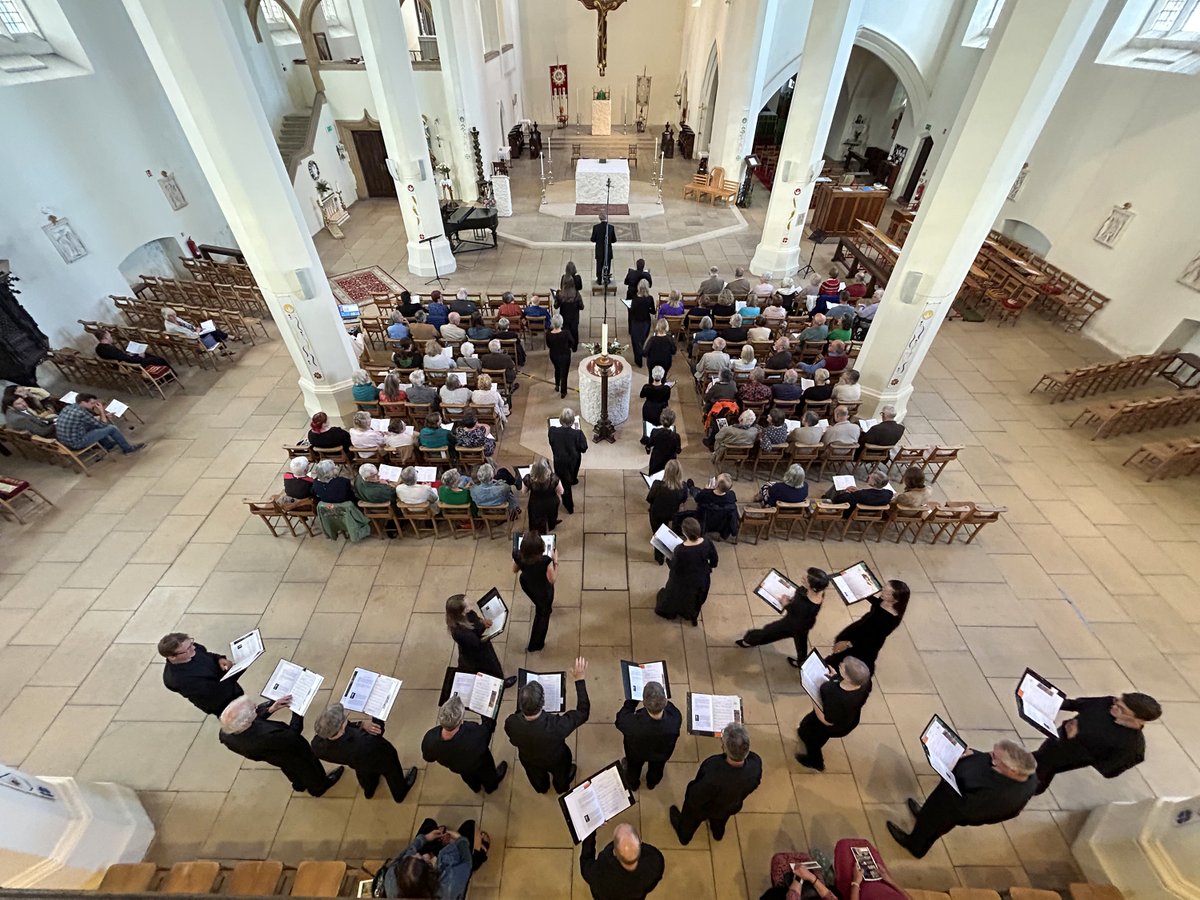 Video and images of Poulenc’s “Gloria” in Southsea by <a href="/Renchoir/">Renaissance Choir</a> renaissancechoir.org.uk/news/video-and…
