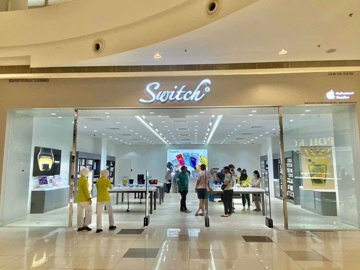 XavierNaxa's tweet photo. Saya percaya warga maya sudah mengetahui satu kes kecurian Apple Watch yang turut melibatkan @SwitchTM Amanjaya Mall. 

Berdasarkan aduan yang dikemukakan, Apple Watch tersebut telah hilang di Masjid Andalusia Laguna Merbok. https://t.co/xpQM4go2MA